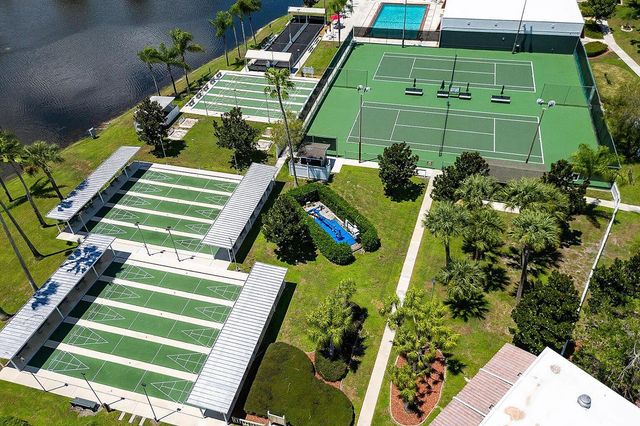 14196 Cisne Circle, Fort Pierce, FL 34951