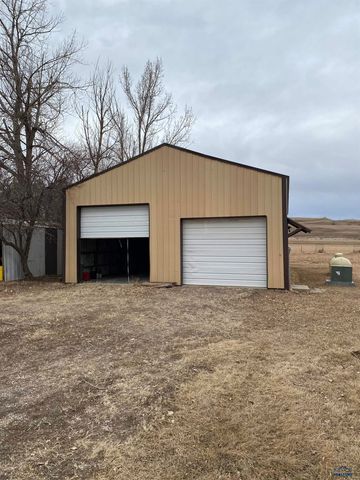 20324 AVALANCHE RD, Sturgis, SD 57785