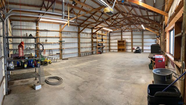 20324 AVALANCHE RD, Sturgis, SD 57785