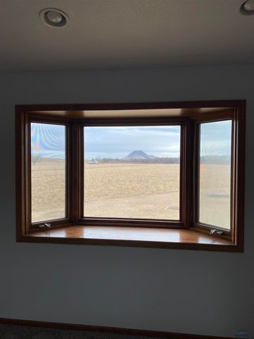 20324 AVALANCHE RD, Sturgis, SD 57785