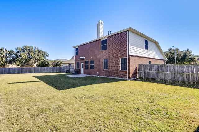 4920 Steeple Chase Court, Grand Prairie, TX 75052