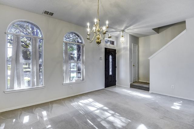 4920 Steeple Chase Court, Grand Prairie, TX 75052