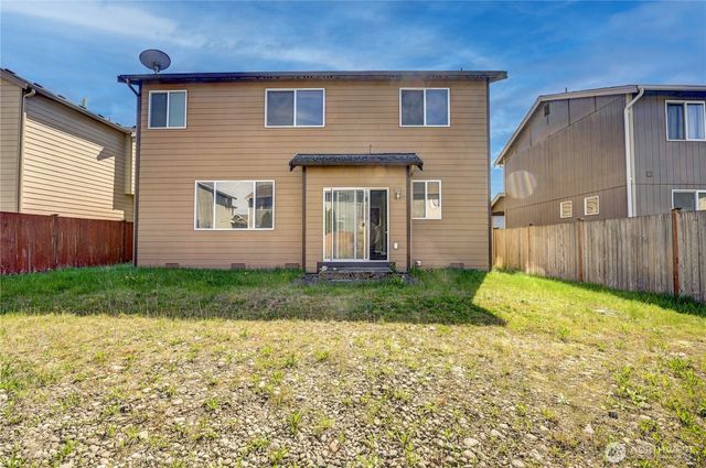 2413 165th Street E, Tacoma, WA 98445
