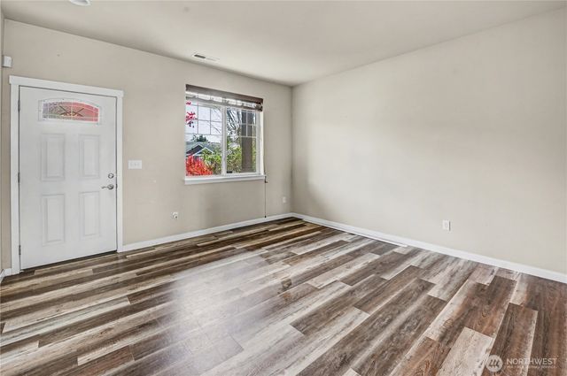 2413 165th Street E, Tacoma, WA 98445