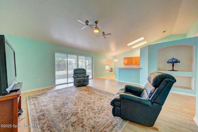 6175 Grissom Parkway, Cocoa, FL 32927