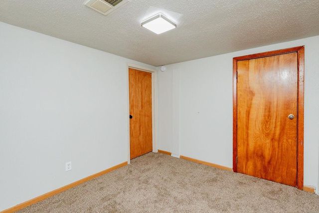 415 10th Street S, Moorhead, MN 56560