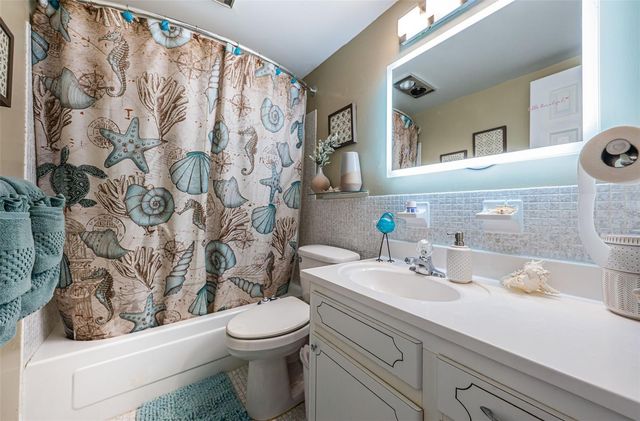 5955 18TH STREET N 7, St Petersburg, FL 33714