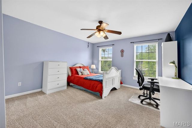 8046 Knights Crossing Drive, O'fallon, MO 63368