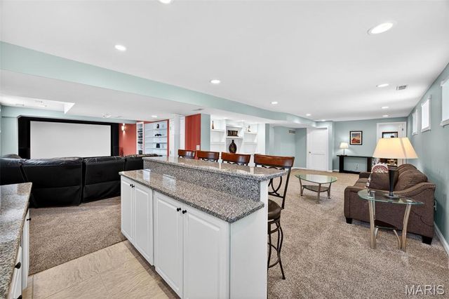8046 Knights Crossing Drive, O'fallon, MO 63368