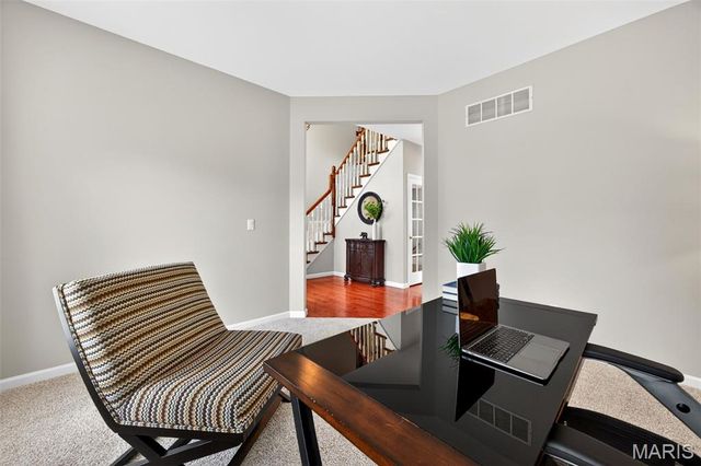 8046 Knights Crossing Drive, O'fallon, MO 63368