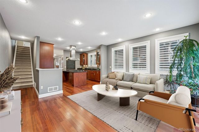 464 S Franklin Street, Denver, CO 80209