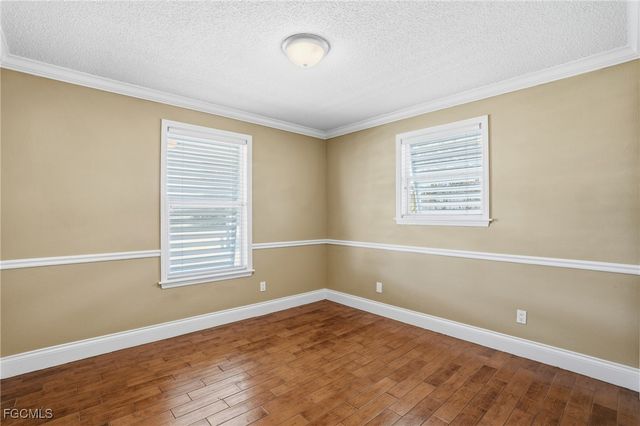 2306 NE 24th AVE, Cape Coral, FL 33909