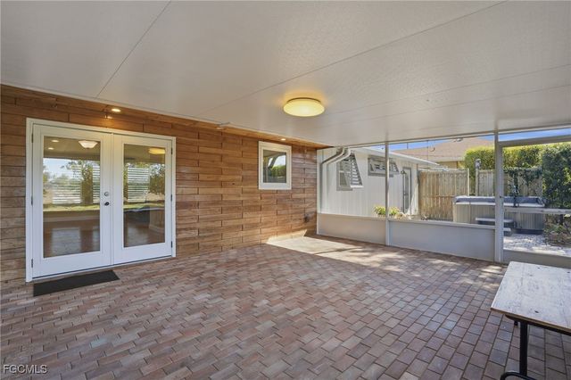 2306 NE 24th AVE, Cape Coral, FL 33909