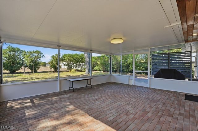 2306 NE 24th AVE, Cape Coral, FL 33909