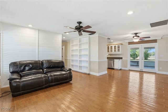 2306 NE 24th AVE, Cape Coral, FL 33909