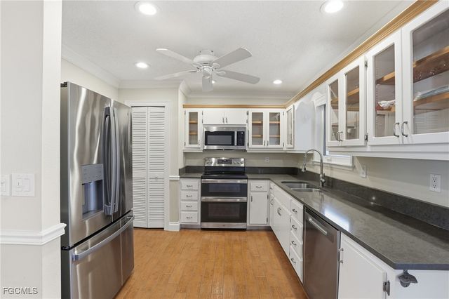 2306 NE 24th AVE, Cape Coral, FL 33909