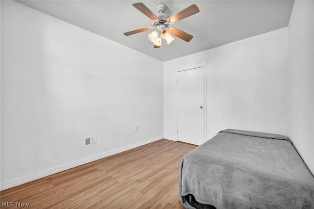 2380 Delaware Avenue, Akron, OH 44312