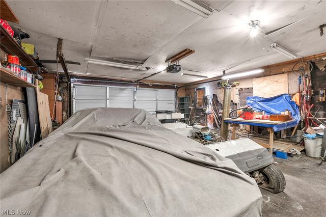 2380 Delaware Avenue, Akron, OH 44312