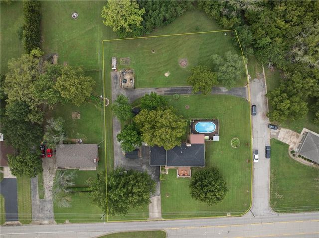 2734 N 99th Street, Kansas City, KS 66109