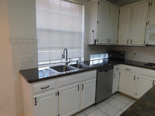 2322 Edgewood Drive, Missouri City, TX 77459