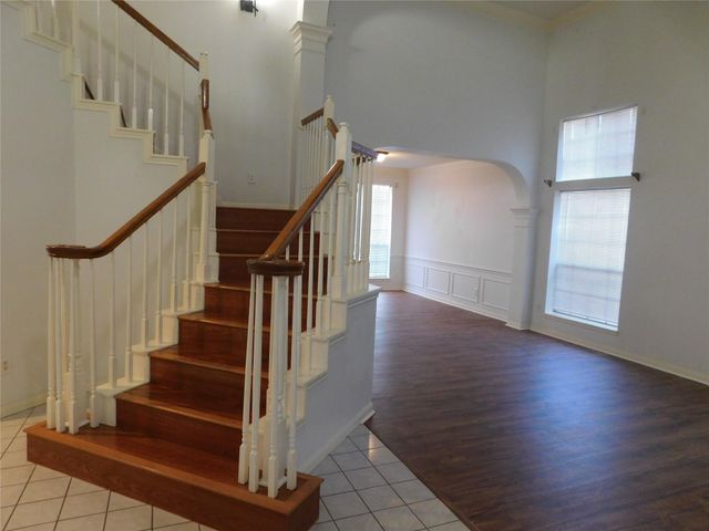 2322 Edgewood Drive, Missouri City, TX 77459