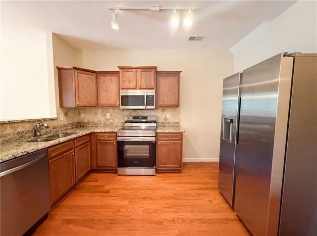 4339 Barcelona Trace, Stone Mountain, GA 30083
