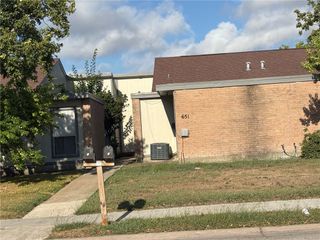 6517 Long Meadow Dr B, Corpus Christi, TX 78413