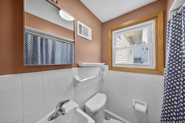 1224 4th Street NW, Rochester, MN 55901