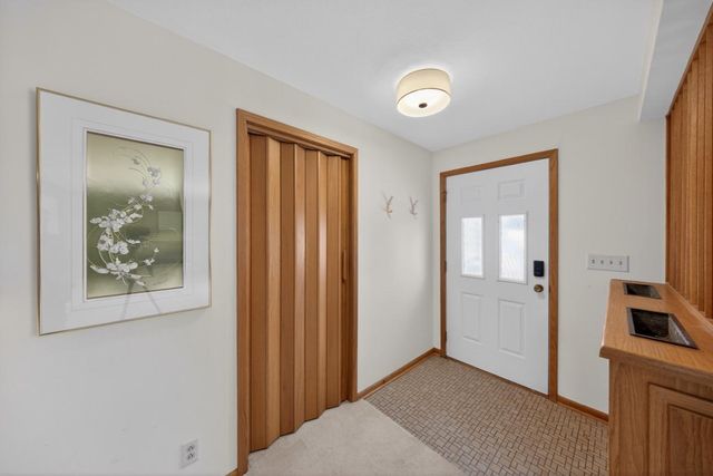 1224 4th Street NW, Rochester, MN 55901