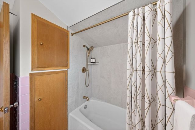 1224 4th Street NW, Rochester, MN 55901