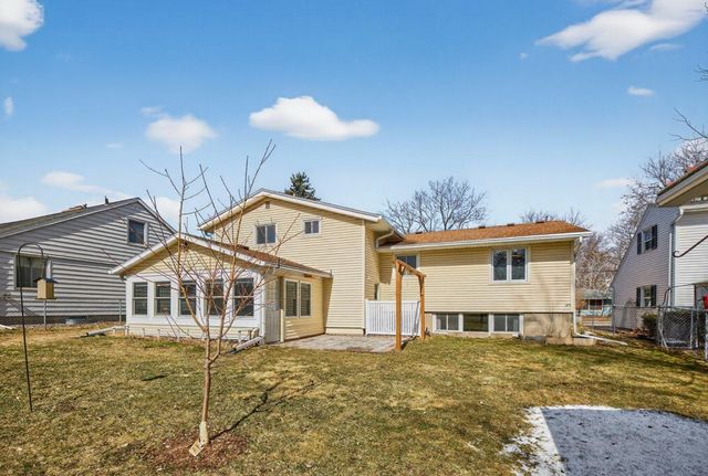 1224 4th Street NW, Rochester, MN 55901