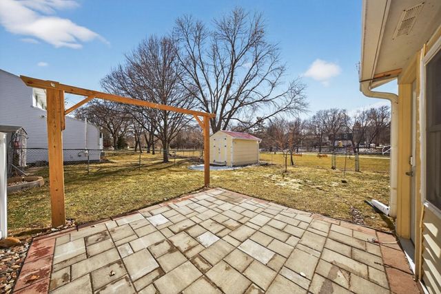 1224 4th Street NW, Rochester, MN 55901