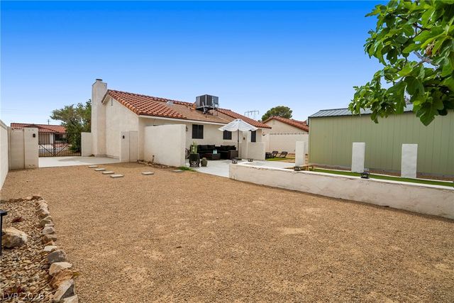 445 Concord Way, Henderson, NV 89015