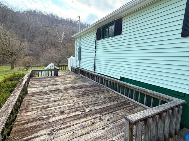 54312 Pipe Creek Road, Jacobsburg, OH 43933