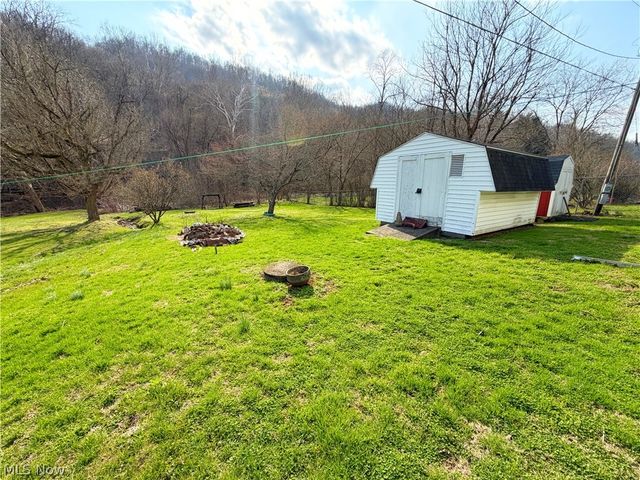 54312 Pipe Creek Road, Jacobsburg, OH 43933