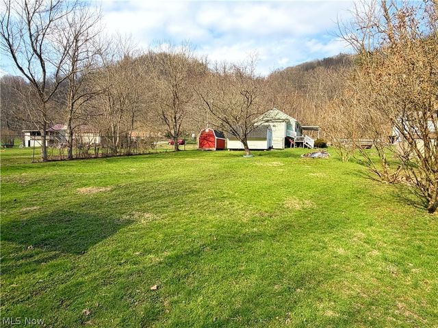 54312 Pipe Creek Road, Jacobsburg, OH 43933