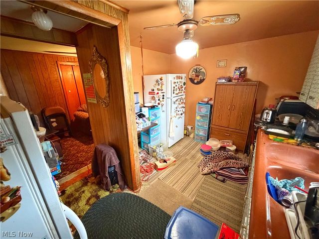 54312 Pipe Creek Road, Jacobsburg, OH 43933