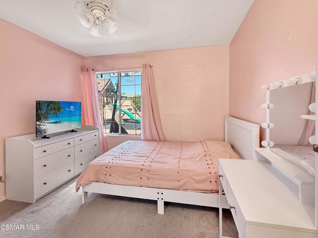 3021 Travis Avenue, Simi Valley, CA 93063
