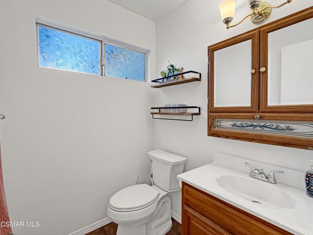 3021 Travis Avenue, Simi Valley, CA 93063