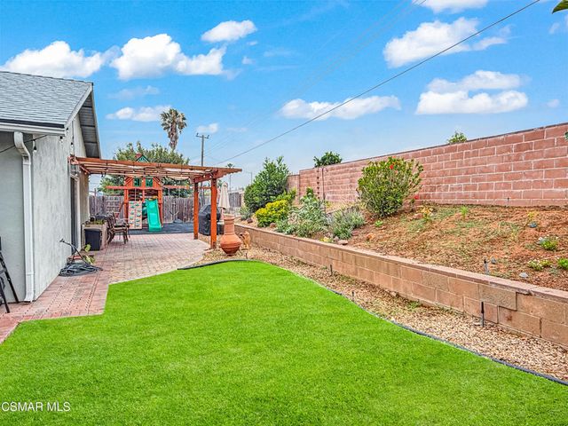3021 Travis Avenue, Simi Valley, CA 93063