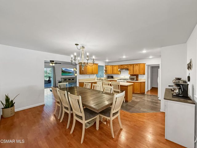 3021 Travis Avenue, Simi Valley, CA 93063