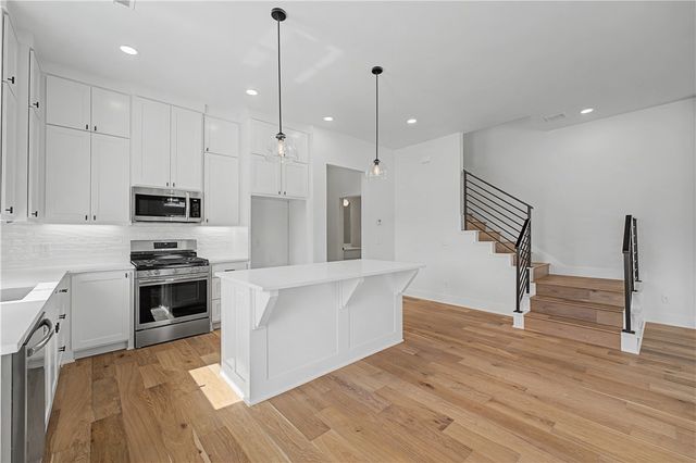 829 S Jagger Lane, Fayetteville, AR 72701