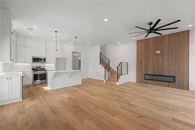 829 S Jagger Lane, Fayetteville, AR 72701