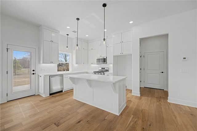 829 S Jagger Lane, Fayetteville, AR 72701