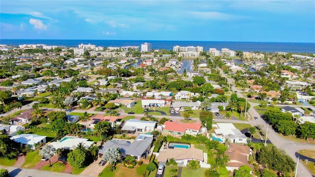 925 SE 14th Avenue, Deerfield Beach, FL 33441