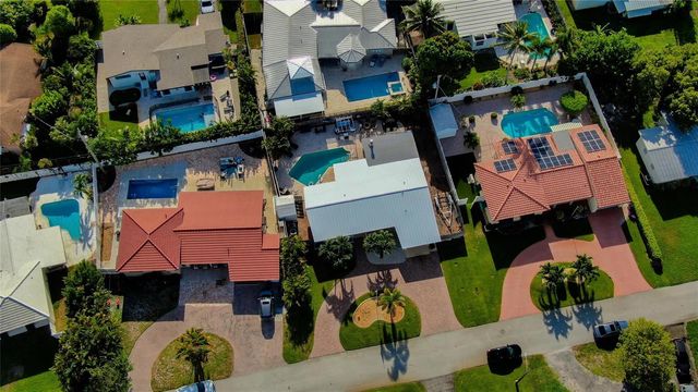 925 SE 14th Avenue, Deerfield Beach, FL 33441