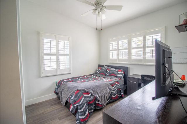 925 SE 14th Avenue, Deerfield Beach, FL 33441