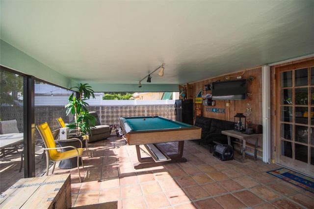 925 SE 14th Avenue, Deerfield Beach, FL 33441