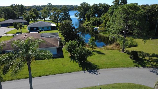 400 BAYOU ROAD, Winter Haven, FL 33884