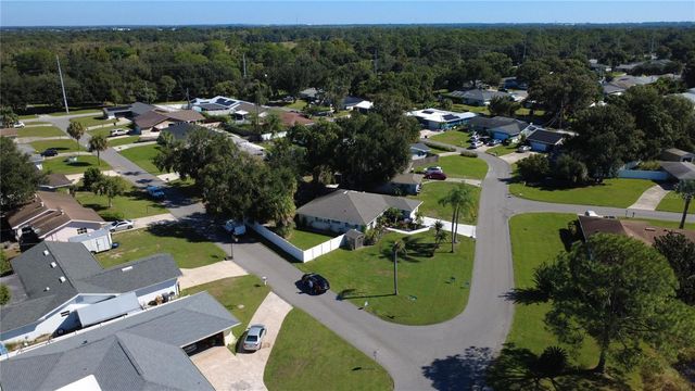 400 BAYOU ROAD, Winter Haven, FL 33884